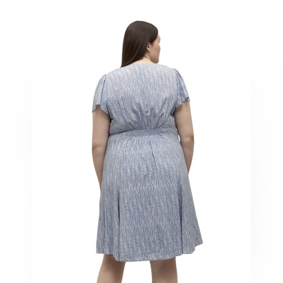 NEW, Penningtons, Printed Dress With Ruffled Sleeves, 20W, Blue, White - Picture 3 of 8